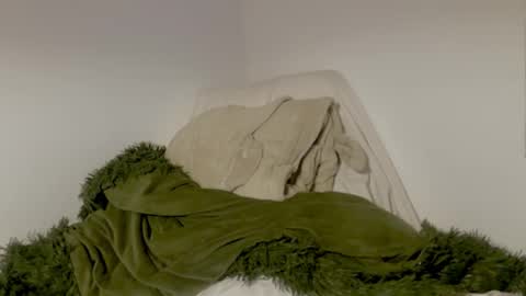 Snapshot of msprissylynx chatting on September 24, 2:43 am Adela Rose MsPrissyLynx online show from September 24, 2:43 am