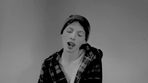 Snapshot of msprissylynx chatting on October 1, 8:03 pm Adela Rose MsPrissyLynx online show from October 1, 8:03 pm