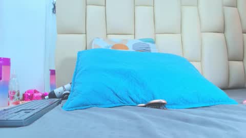 FERNANDA 3 online show from November 27, 3:09 am