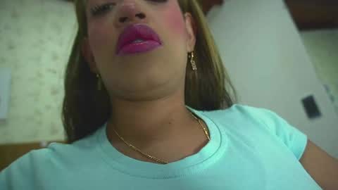 Snapshot of mssburbuja chatting on January 14, 3:01 am Manuela online show from January 14, 3:01 am
