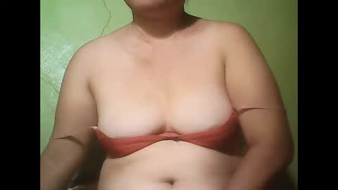 muffy_bunny online show from December 21, 7:27 pm