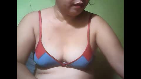 muffy_bunny online show from January 16, 7:10 pm