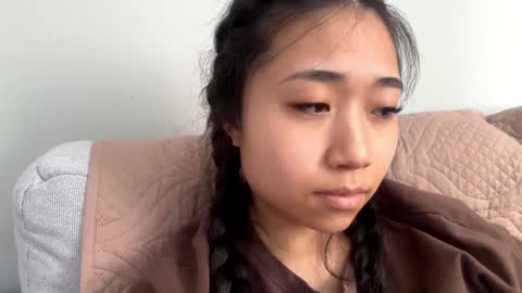 Mia online show from March 11, 3:44 am