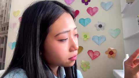 Mia online show from February 17, 3:39 am