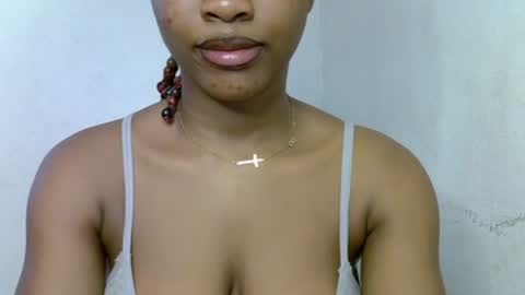 muscle_queen0 online show from February 20, 7:10 am