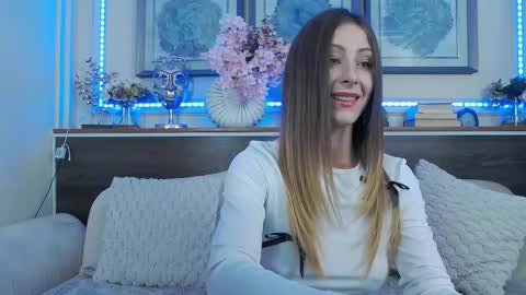 Snapshot of musedollx chatting on September 18, 7:23 pm Luna online show from September 18, 7:23 pm