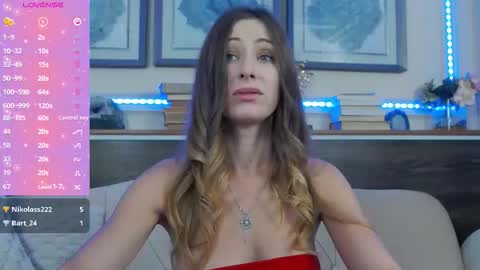 Snapshot of musedollx chatting on October 11, 8:33 pm Luna online show from October 11, 8:33 pm