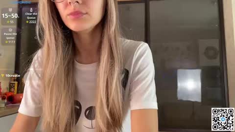 Snapshot of museleks chatting on February 25, 7:09 am Aleksa online show from February 25, 7:09 am