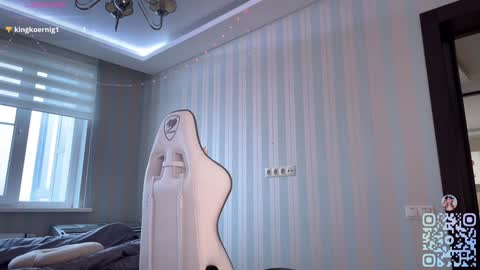 Snapshot of museleks chatting on December 24, 8:00 am Aleksa online show from December 24, 8:00 am