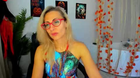 Diana online show from November 2, 11:35 am