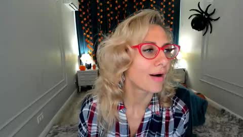 Diana online show from November 7, 12:00 pm