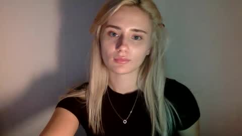 musescorner online show from November 17, 5:02 pm