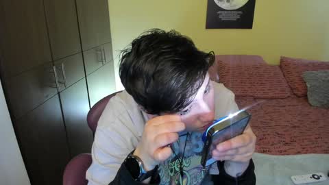 Snapshot of musicayluna chatting on January 10, 3:18 am VALENTINA Luna  online show from January 10, 3:18 am