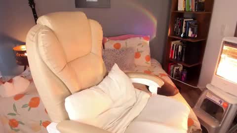 Snapshot of musicayluna chatting on September 13, 9:28 am VALENTINA Luna  online show from September 13, 9:28 am