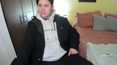 Snapshot of musicayluna chatting on January 12, 2:45 am VALENTINA Luna  online show from January 12, 2:45 am