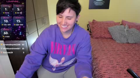 Snapshot of musicayluna chatting on January 9, 6:59 am VALENTINA Luna  online show from January 9, 6:59 am