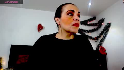 Mussa Hott online show from December 17, 8:10 pm