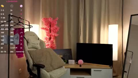 Snapshot of mustical_muse chatting on October 21, 9:19 pm mustical_muse online show from October 21, 9:19 pm