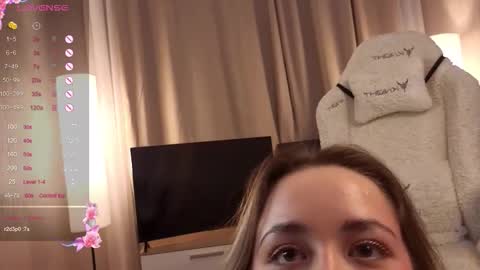 Snapshot of mustical_muse chatting on September 22, 11:36 pm mustical_muse online show from September 22, 11:36 pm