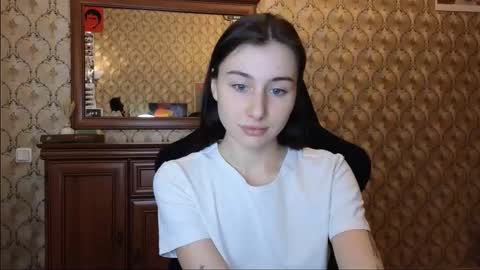 Im Marine online show from January 9, 3:27 pm