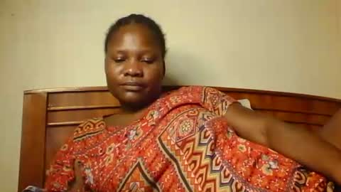 Snapshot of mwekas568403 chatting on October 17, 2:37 am mwekas568403 online show from October 17, 2:37 am