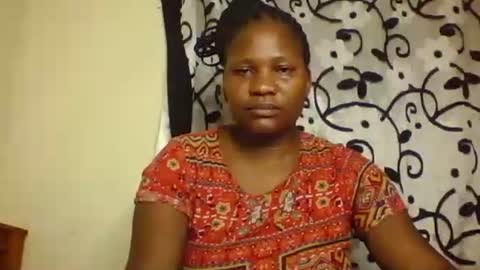 Snapshot of mwekas568403 chatting on October 29, 2:16 am mwekas568403 online show from October 29, 2:16 am