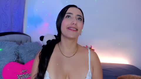 ........ online show from June 21, 7:34 am