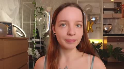 Snapshot of my_mia_ chatting on January 12, 9:40 am MIA I will be here Monday Wednesday Thursday Saturday online show from January 12, 9:40 am