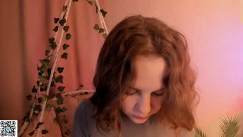 Maya online show from January 12, 6:37 pm
