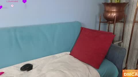 Snapshot of mya_emerald chatting on January 21, 7:47 am Mya online show from January 21, 7:47 am