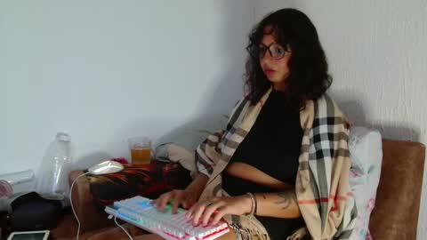 myamillor online show from February 18, 11:04 pm