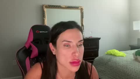Snapshot of myapartyforyou chatting on October 12, 6:54 pm myapartyforyou online show from October 12, 6:54 pm