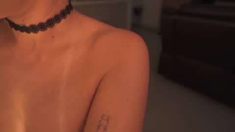 jacke BUNNY online show from February 25, 10:41 pm