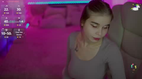 mylolasky online show from October 11, 10:53 am