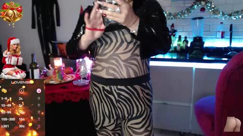 Myrna Sessions online show from December 29, 3:11 am