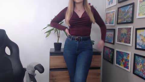 Erica online show from December 19, 12:12 pm