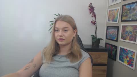 Erica online show from September 22, 10:03 am