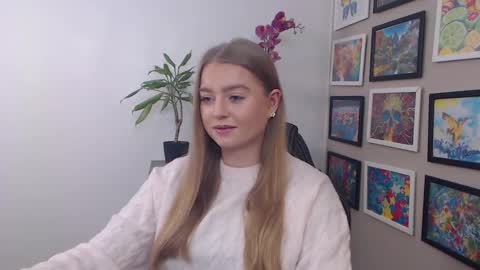 Erica online show from December 28, 8:37 am