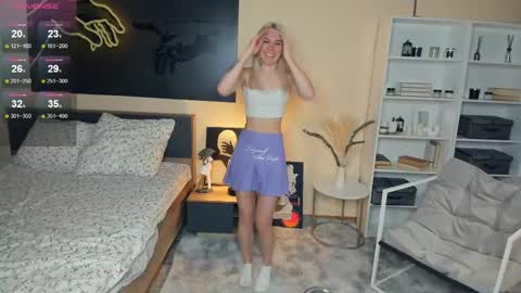 Olivia or just olive online show from September 27, 7:32 pm