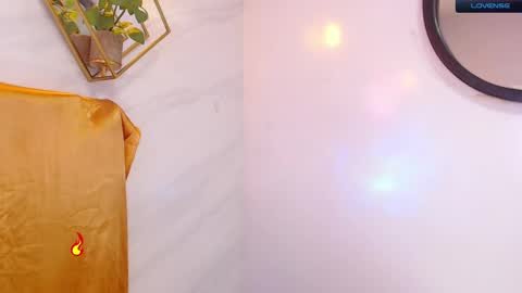 naamah_b online show from January 15, 3:07 pm