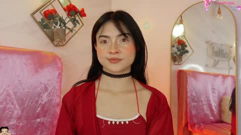 naamah_b online show from April 8, 2:41 pm