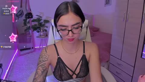 anny online show from December 16, 11:28 pm