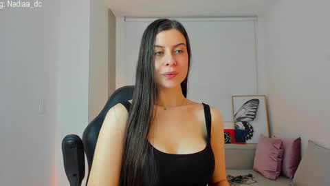 Snapshot of nadia_conner chatting on December 3, 3:29 am Nadia INST Nadiaa dc online show from December 3, 3:29 am