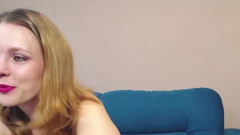 Nadia online show from December 6, 4:03 am