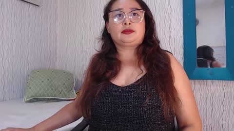 Nadia online show from January 8, 6:52 pm