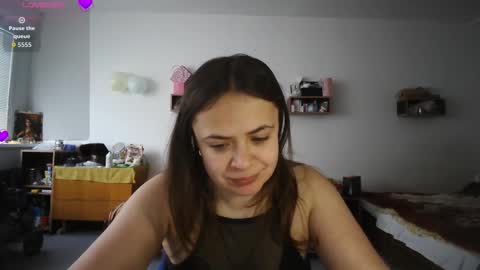 nadiiamorgun online show from February 24, 8:02 am