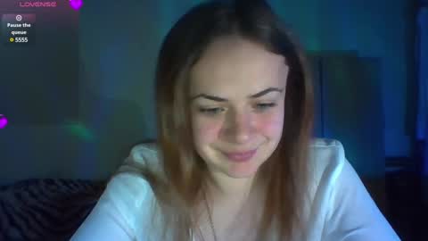 nadiiamorgun online show from December 9, 6:14 pm