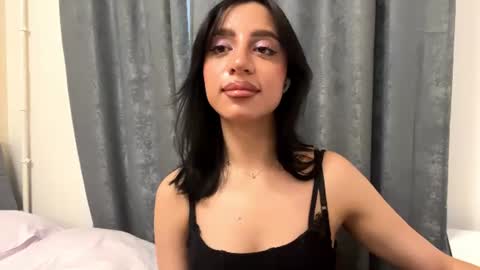 Leya online show from June 13, 1:30 pm
