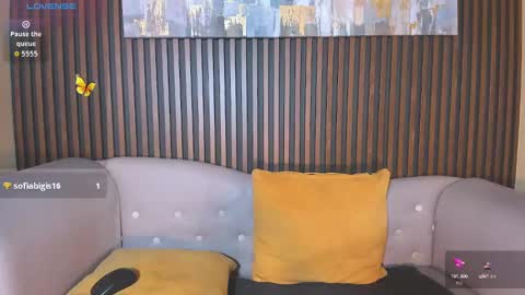 Snapshot of nahiajhonson_ chatting on September 20, 1:42 pm Nahia online show from September 20, 1:42 pm