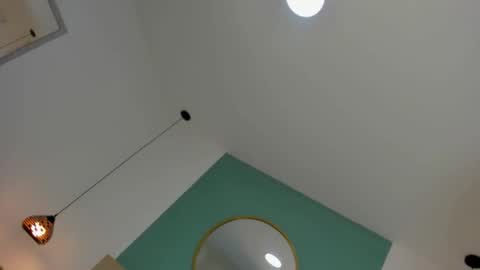 N A H I  online show from November 7, 12:33 pm